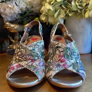 JHAY Floral Peeptoe Slingback Heels